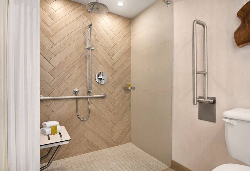 سوئیت برای معلولان, Hilton Vancouver Airport