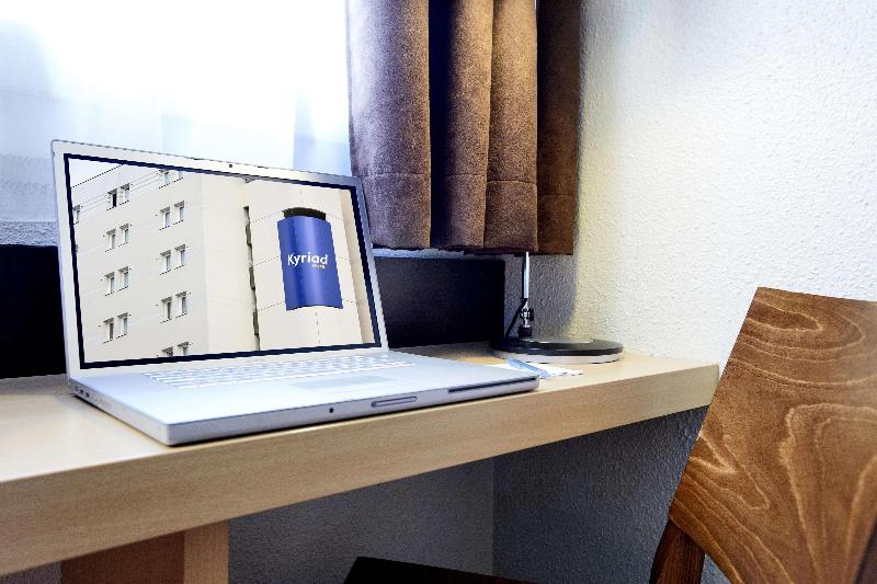 سوئیت با تخت بزرگ, Hilton Vancouver Airport