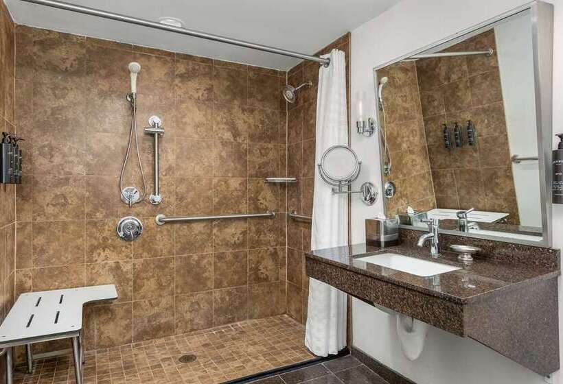 اتاق استاندارد, Hilton Vancouver Airport