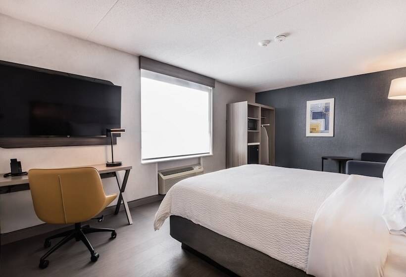 اتاق استاندارد با تخت دوبل, Holiday Inn Express Torontonorth York