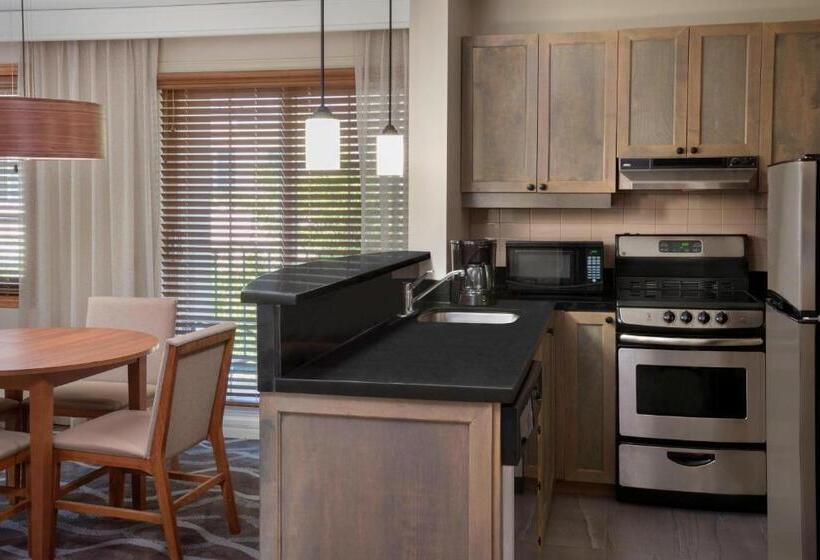 سوئیت با بالکن, Residence Inn By Marriott Mont Tremblant Manoir Labelle
