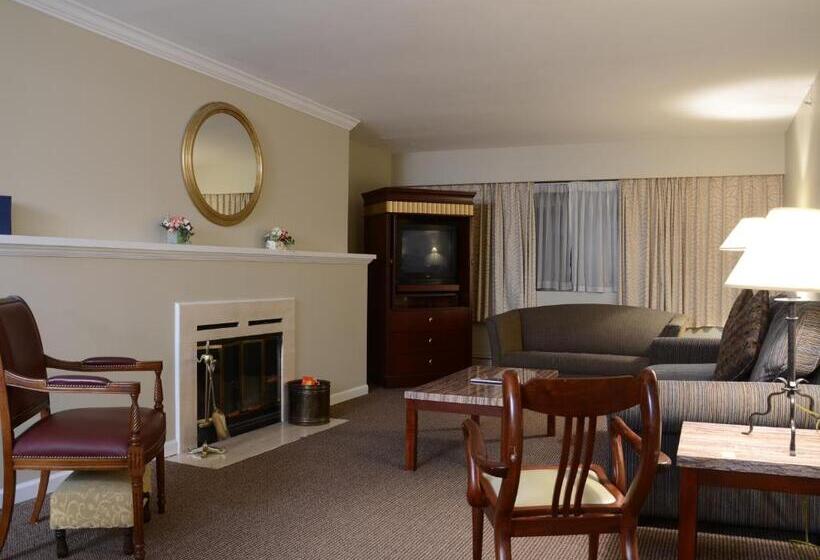 デラックススイート２ベッドルーム, Rosellen Suites At Stanley Park