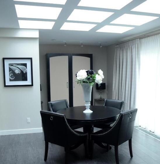ペントハウススイート, Rosellen Suites At Stanley Park