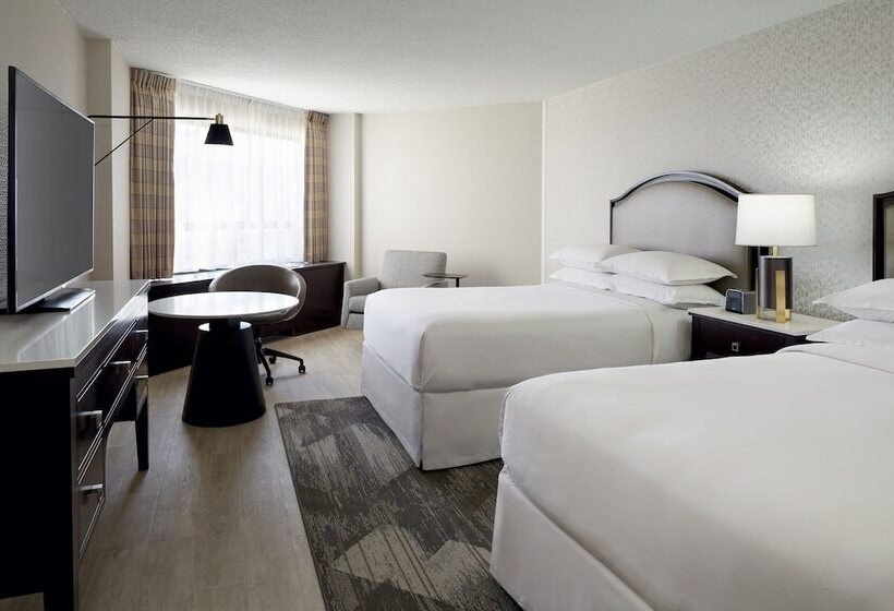 اتاق استاندارد با 2 تخت دوبل, Sheraton Montreal Airport