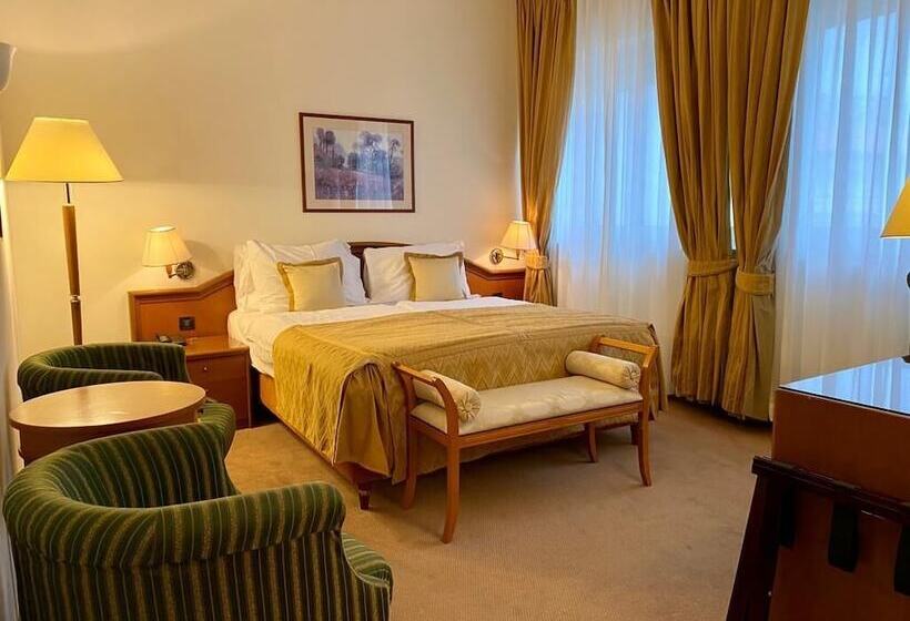 اتاق استاندارد, Grand Hotel Bonavia
