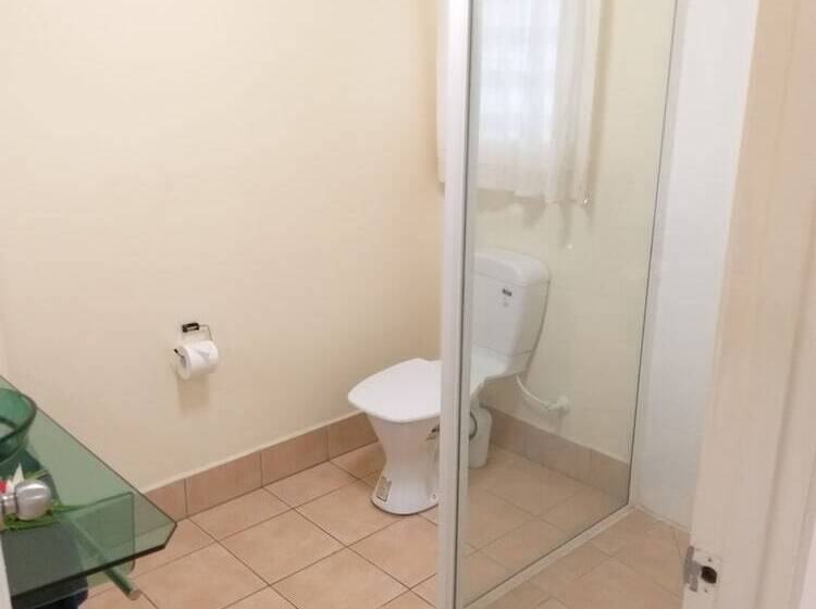 استودیوی استاندارد, Club Raro Resort  Adults Only