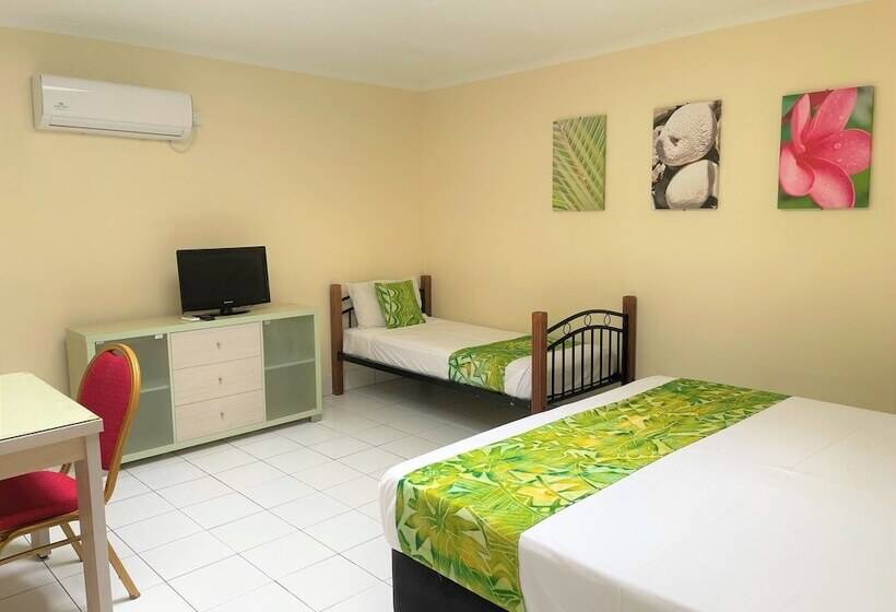 استودیوی استاندارد, Club Raro Resort  Adults Only