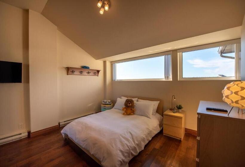 سوییت خانوادگی, Hebergement Montsteanne Condos