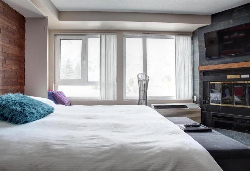 استودیوی استاندارد, Hebergement Montsteanne Condos