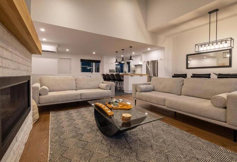 ویلای سوپریور 1 خوابه, Hebergement Montsteanne Condos