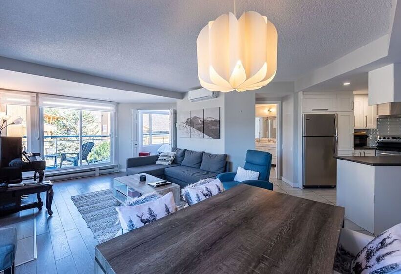آپارتمان 2 خوابه, Hebergement Montsteanne Condos