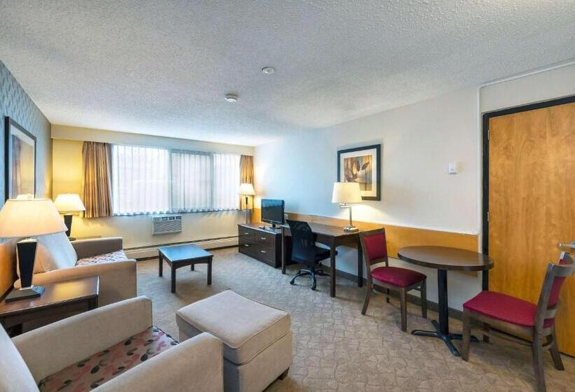 سوییت, Prestige Riverside Lodge Quesnel