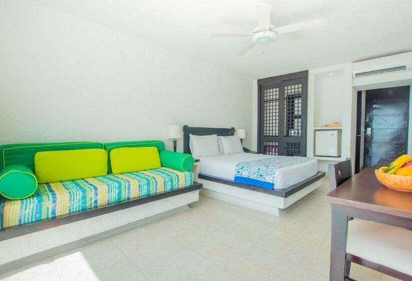 Habitación Superior, Tamaca Beach Resort