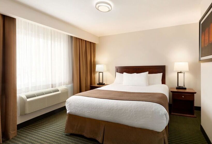 Suite, Travelodge By Wyndham Weyburn