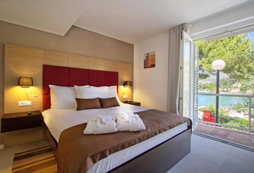 Standard Room with Balcony Side Sea View, Tui Blue Kalamota Island   All Inclusive