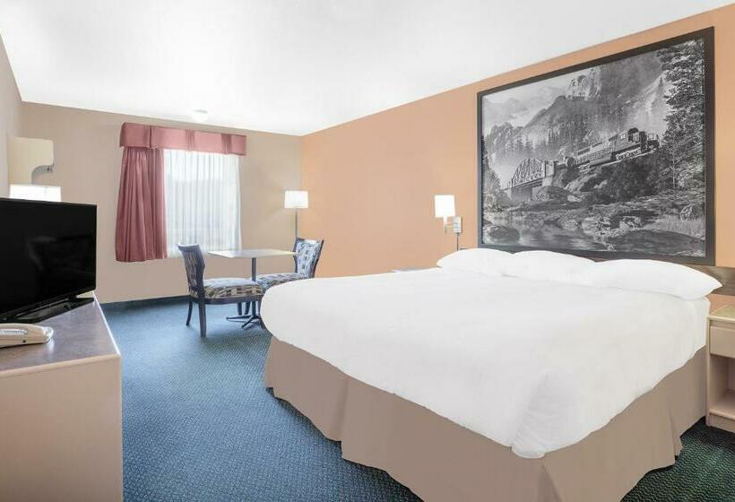 اتاق استاندارد با تخت بزرگ, Ramada By Wyndham Cranbrook