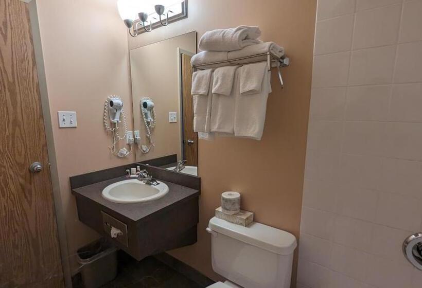 اتاق استاندارد, Ramada By Wyndham Cranbrook