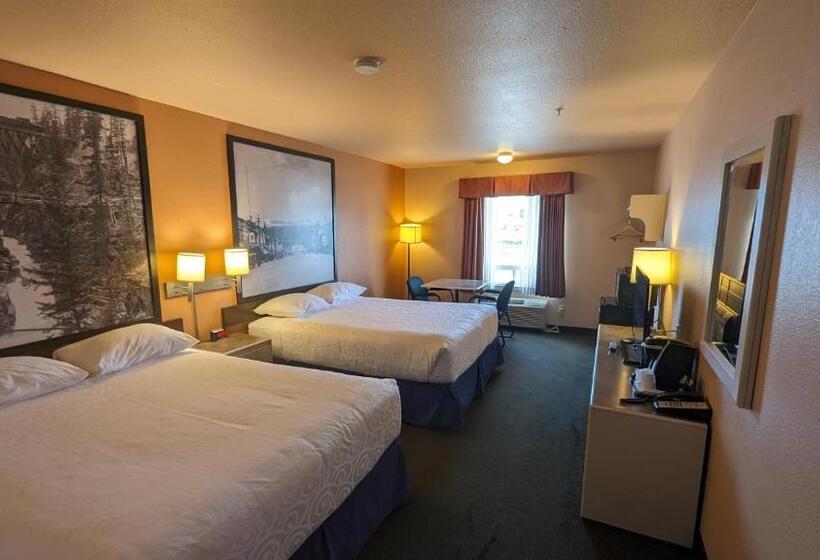 Standard Room, Super 8 By Wyndham Cranbrook