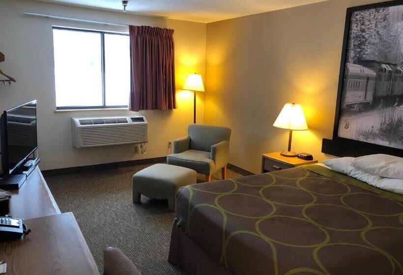 Chambre Standard, Super 8 By Wyndham Salmon Arm