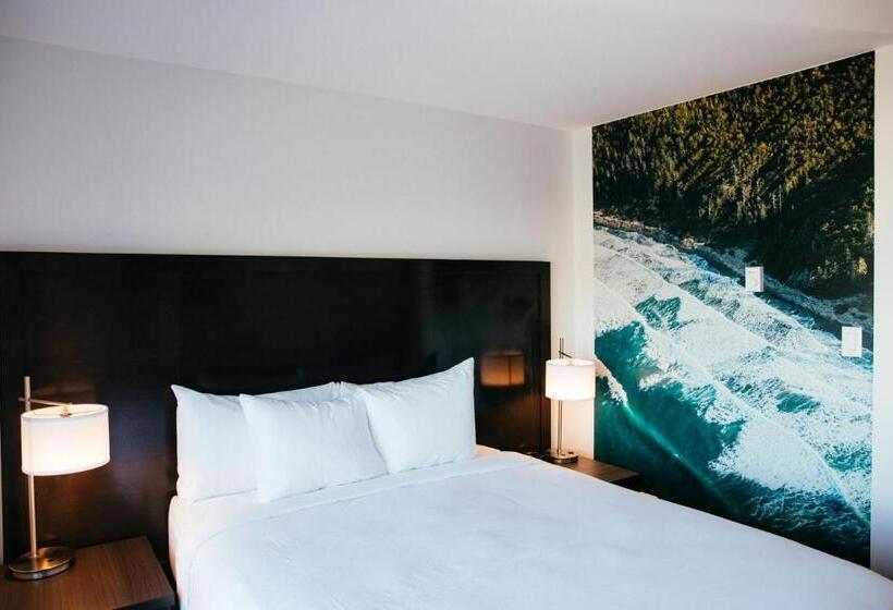 Suite con Vistas, Tofino Resort + Marina