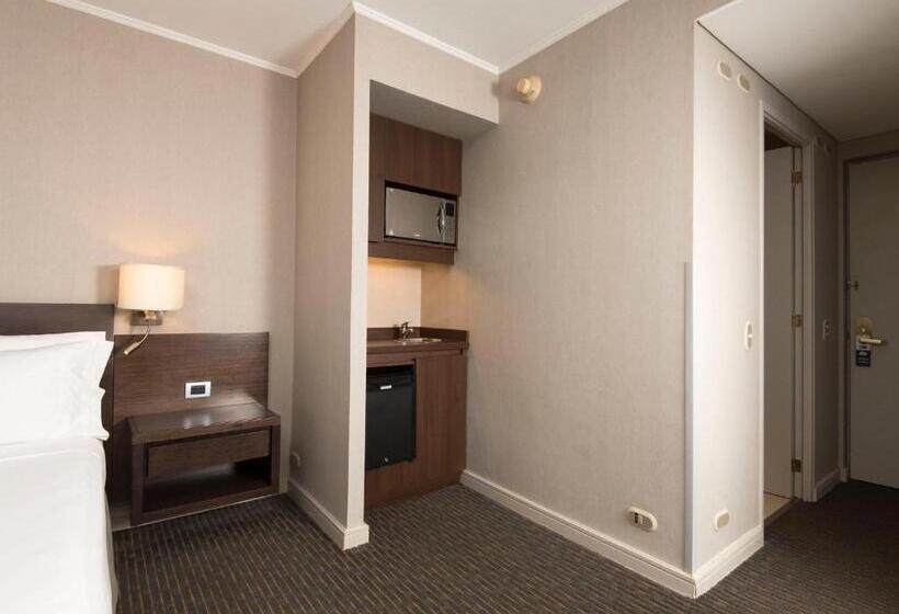 اتاق استاندارد با تخت بزرگ, Holiday Inn Express   Temuco, An Ihg