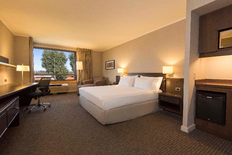 اتاق استاندارد با تخت بزرگ برای معلولان, Holiday Inn Express   Temuco, An Ihg