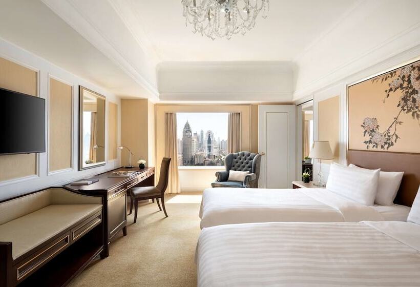 جناح, Pudong Shangrila, Shanghai