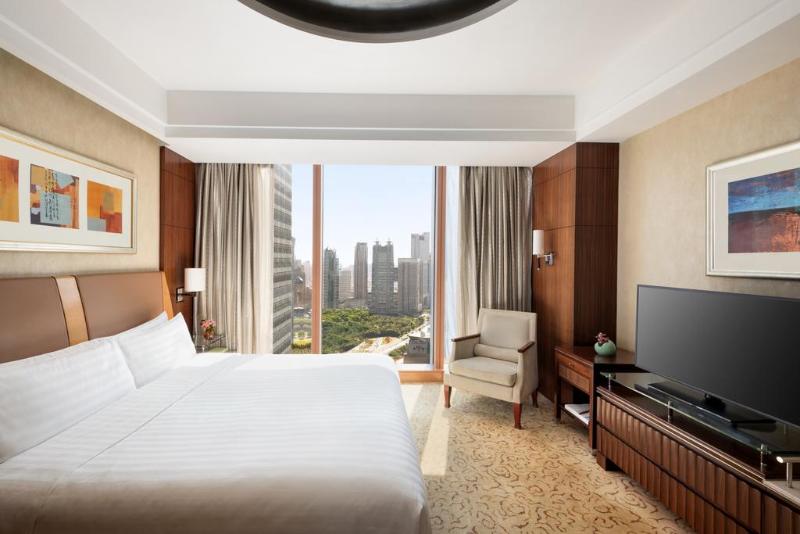 اتاق لوکس با تخت بزرگ, Pudong Shangrila, Shanghai