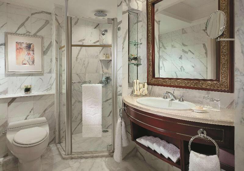 اتاق کلاب, Pudong Shangrila, Shanghai