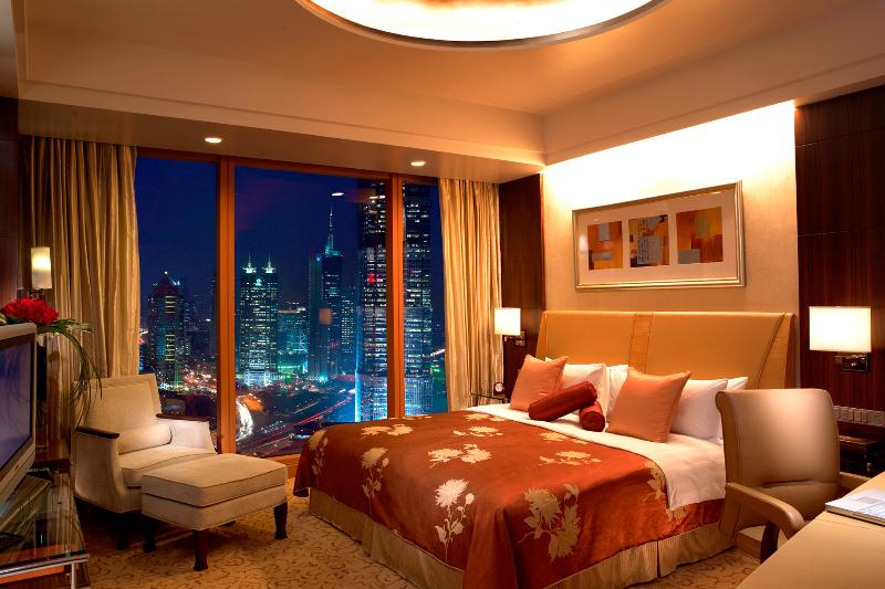 اتاق اجرایی با تخت بزرگ, Pudong Shangrila, Shanghai