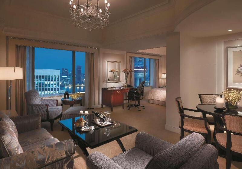سوئیت با تخت بزرگ, Pudong Shangrila, Shanghai