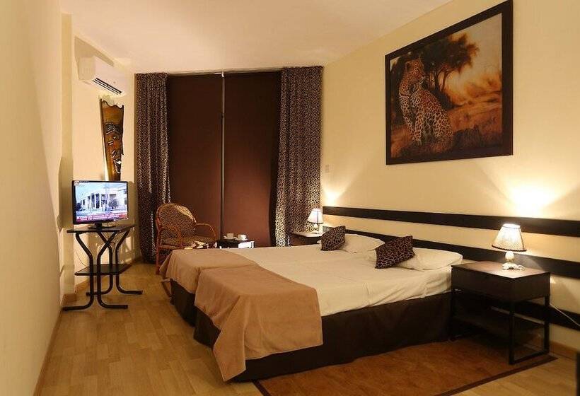 اتاق لوکس, Sylva