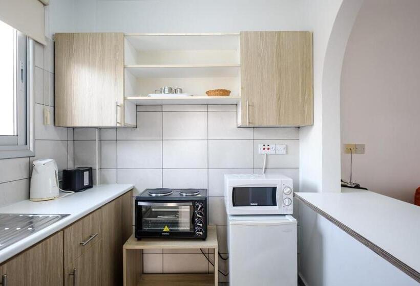 استودیوی لوکس, Pandream Hotel Apartments