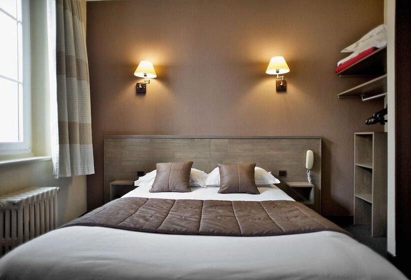 اتاق استاندارد, Brit Hotel Le Surcouf