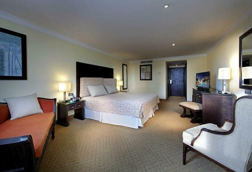 Deluxe Triple Room, Dominican Fiesta  & Casino