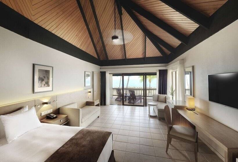 اتاق پرمیوم با چشم‌انداز دریا, Doubletree Resort By Hilton Hotel Fiji   Sonaisali Island