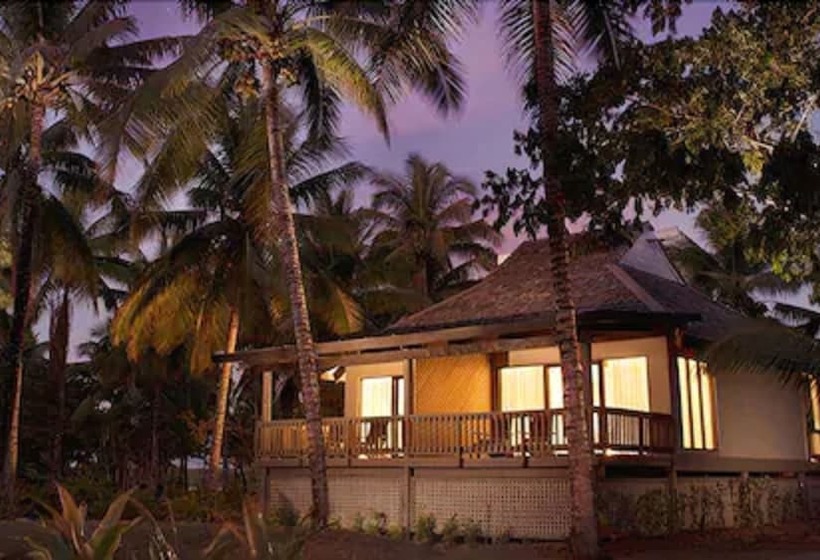 اتاق استاندارد با چشم‌انداز دریا, Doubletree Resort By Hilton Hotel Fiji   Sonaisali Island