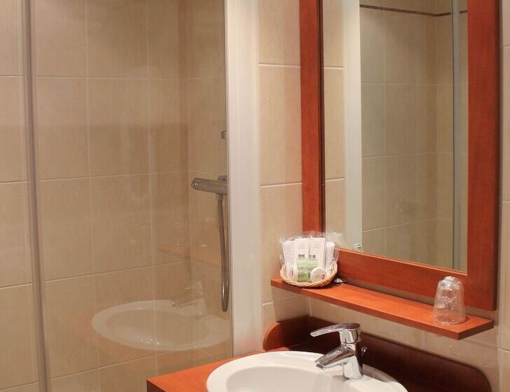 اتاق استاندارد, Hôtel Le Beaugency