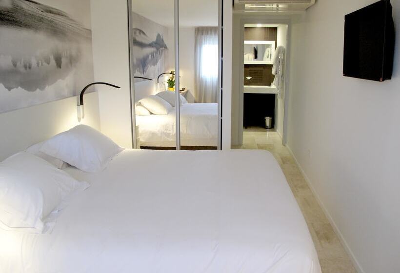 اتاق سوپریور با چشم‌انداز دریا, Best Western Hotel Alcyon