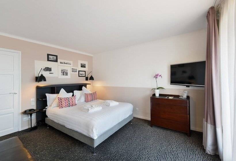 سوییت جونیور با چشم‌انداز دریا, Best Western Plus La Corniche