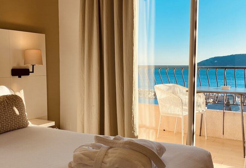 اتاق سوپریور با بالکن, Best Western Plus La Corniche