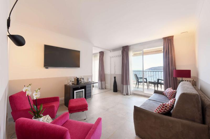 سوییت با چشم‌انداز دریا, Best Western Plus La Corniche