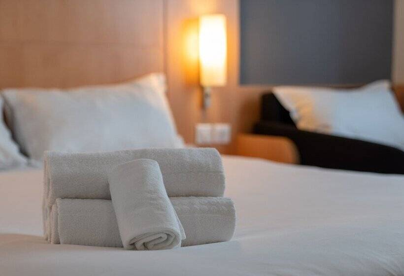 اتاق استاندارد سه نفره, Easyhotel Nice Old Town