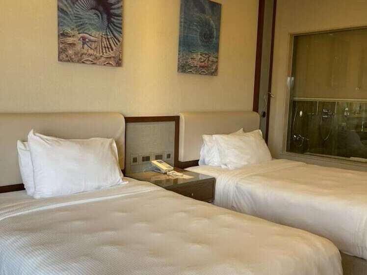 Quarto Estandar, Hilton Hurghada Plaza