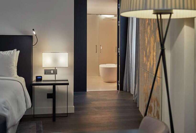 سوئیت با تخت بزرگ, Hilton Hurghada Plaza