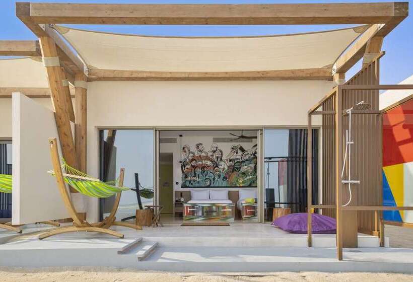 اتاق استاندارد با تخت بزرگ, Hilton Hurghada Plaza
