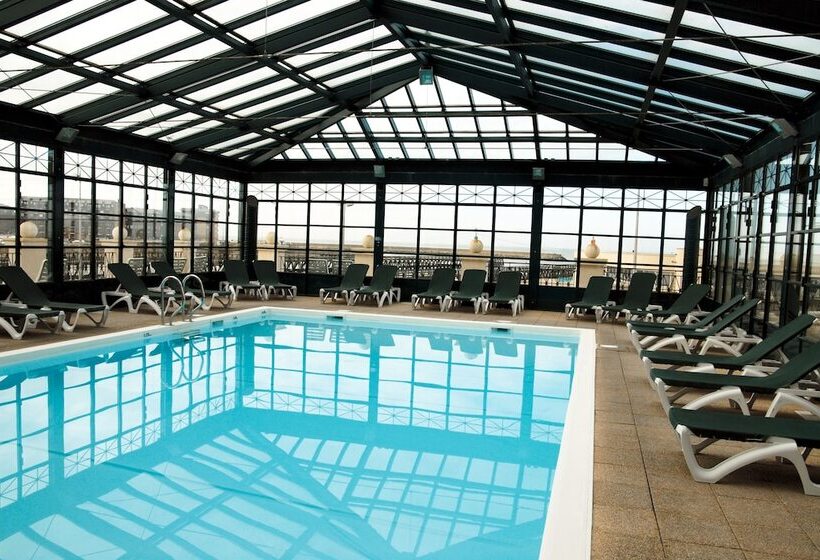 اتاق استاندارد با چشم‌انداز دریا, Sowell Hotels Le Beach