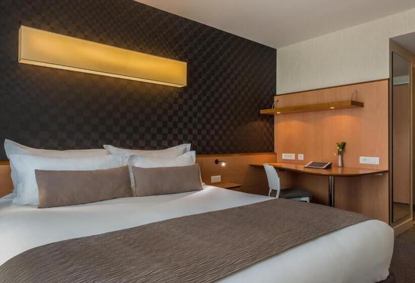 Chambre Familiale, Best Western Plus Paris Saclay