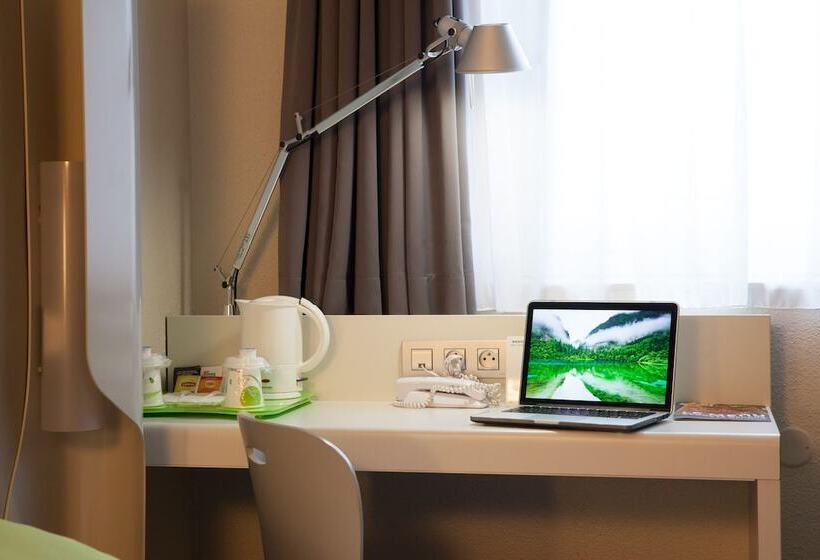 اتاق استاندارد, Campanile Prime Paris 19   La Villette