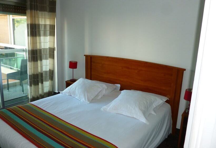 Chambre Standard, Cit  Tierce Beach